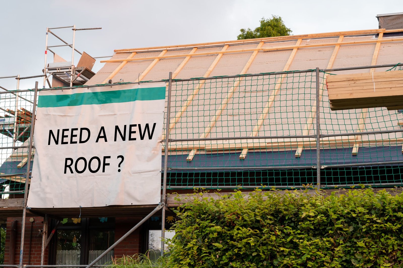 Local vs National Roofing Companies: Which One Should You Choose?